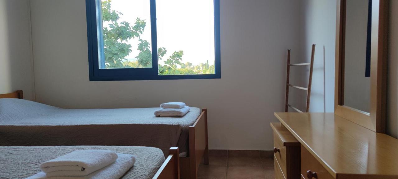 Island Spirit Beach House Polis Ngoại thất bức ảnh